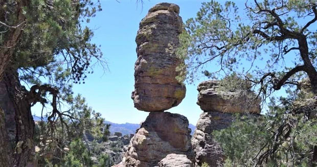 Tảng đá Pinnacle, Mỹ